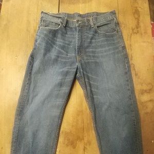 Levis 550 36x32 Dark Wash!! Barely Worn!!
